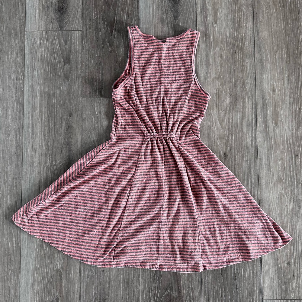 Striped Roxy Dress - Picture 7 of 7